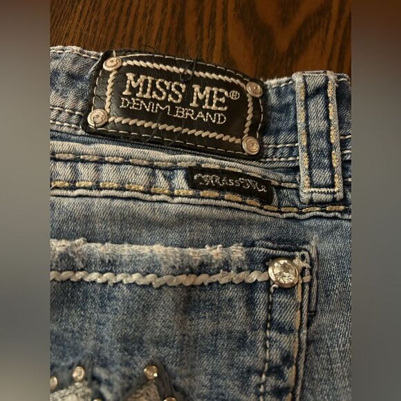 Miss Me distressed Denim Jeans women’s 26 bootcut light blue embellished bling - Picture 13 of 16